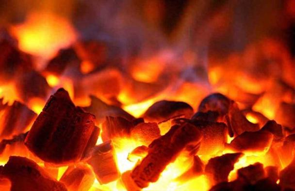 火地火炕暖阁与手炉紫禁城里的皇家保暖措施有多全面